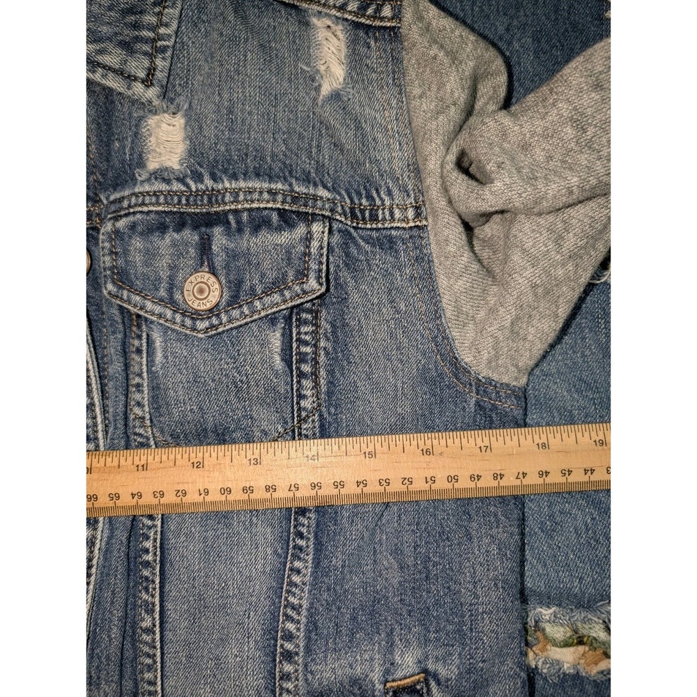 Express Jeans Denim Jacket Hoodie Womens Medium Blue Trucker Distressed Biker - Picture 4 of 6